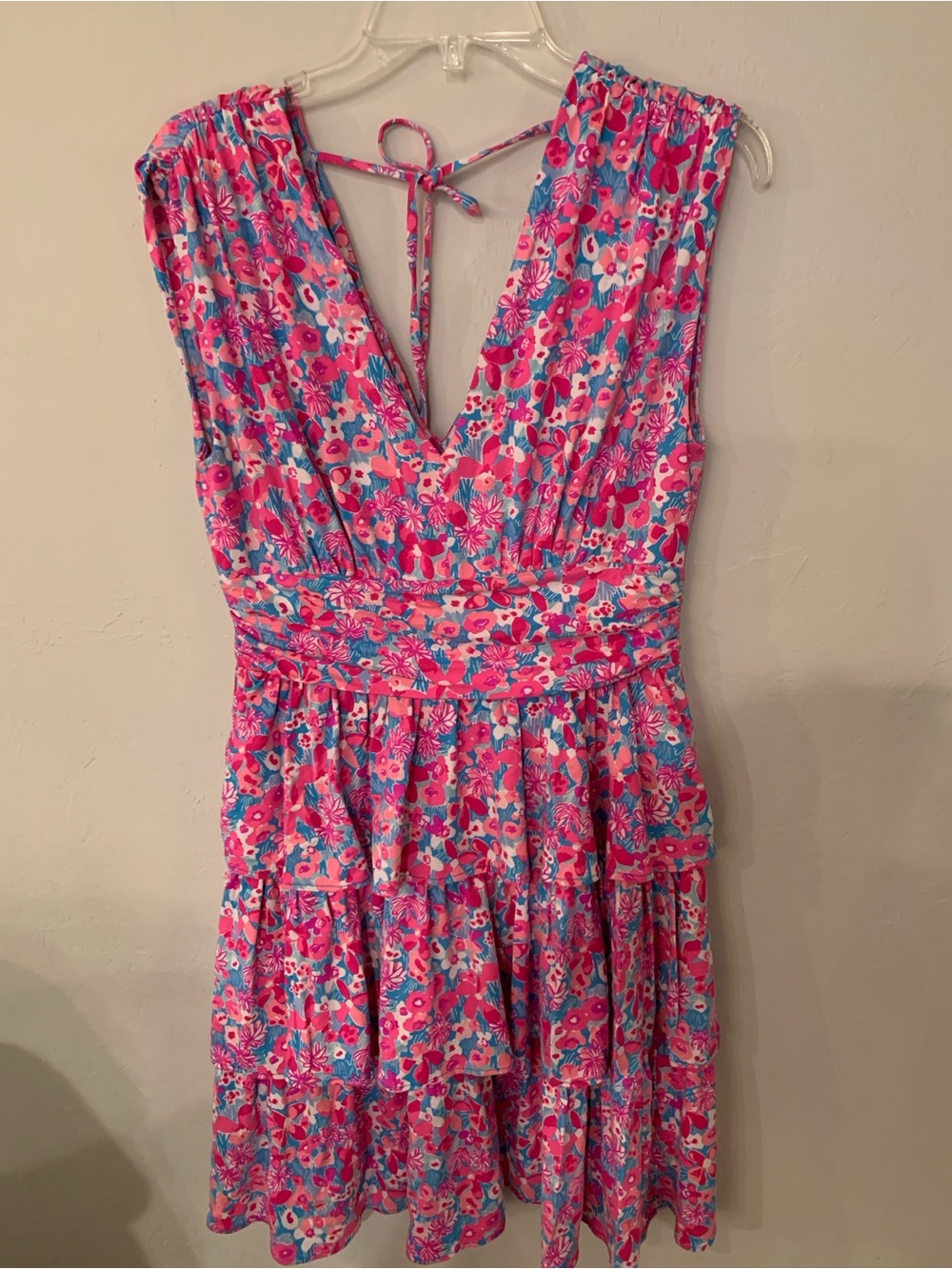 Lilly Pulitzer Pink & Blue Floral Tie-Back V One-Piece Dress size M no flaw